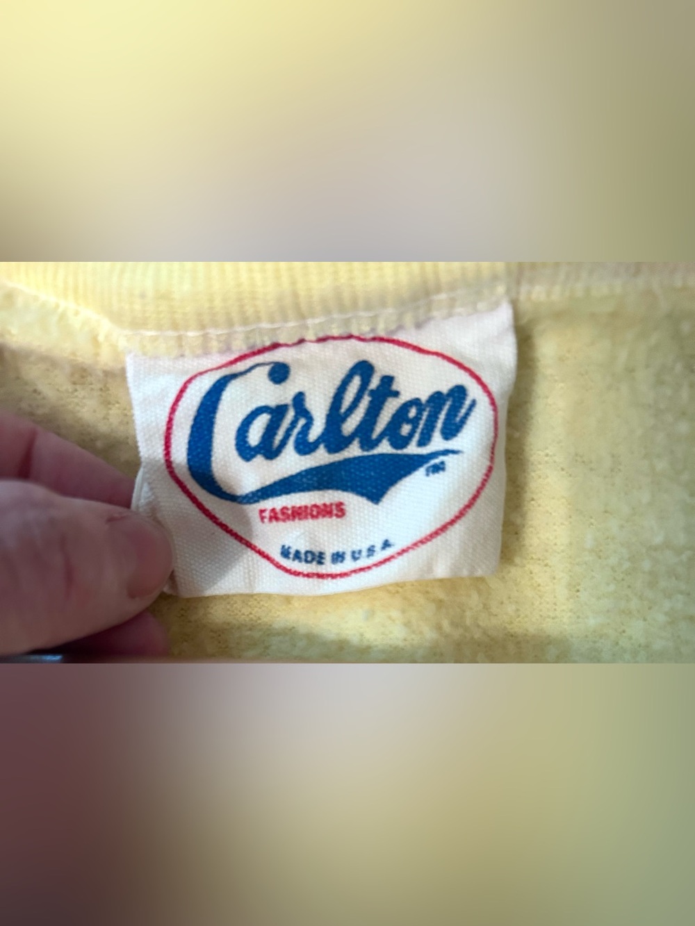 Vintage Mountain Bound Yellow & White Crewneck Lightweight So Soft Sweatshirt - Picture 2 of 3